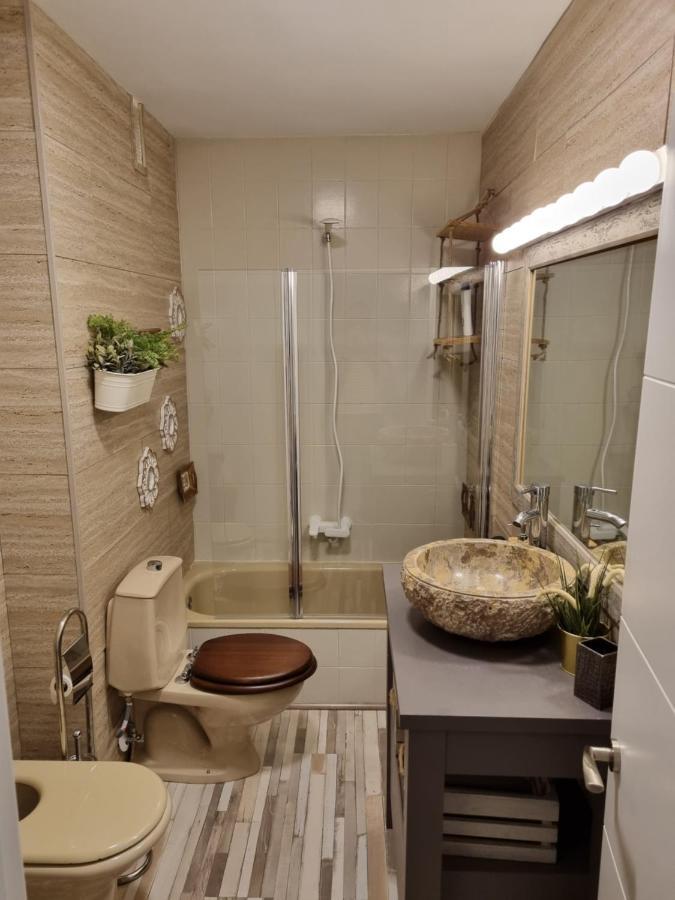 Apartamento La Escalerona Con Vistas Al Mar Διαμέρισμα Χιχόν Εξωτερικό φωτογραφία